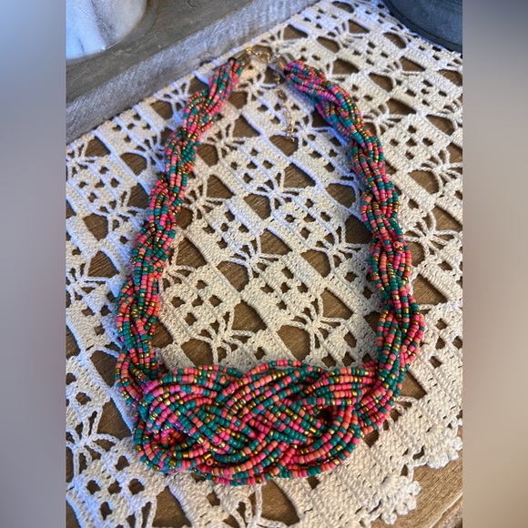 Beautiful vibrant multi strand beaded necklace and earring set - Picture 4 of 8